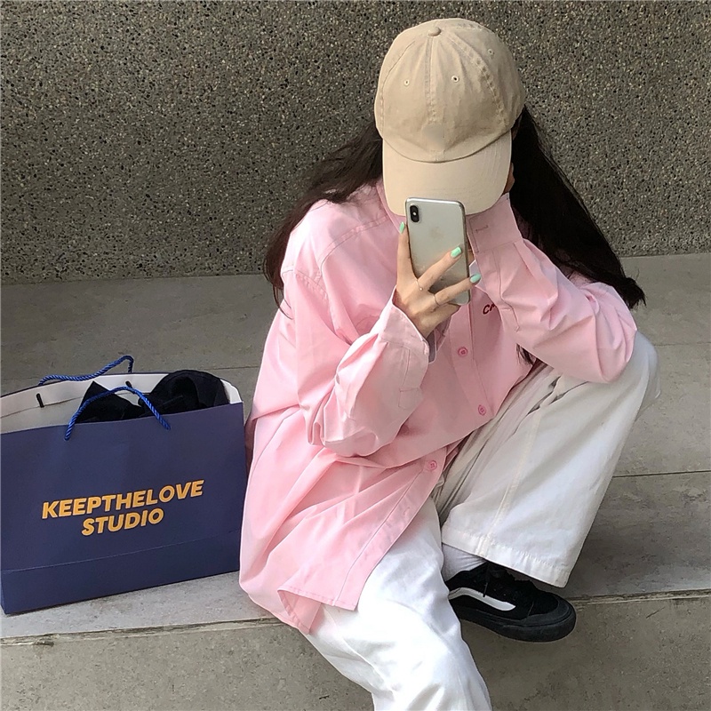 Áo sơ mi dáng rộng phong cách thời trang Hàn Quốc cho nữ