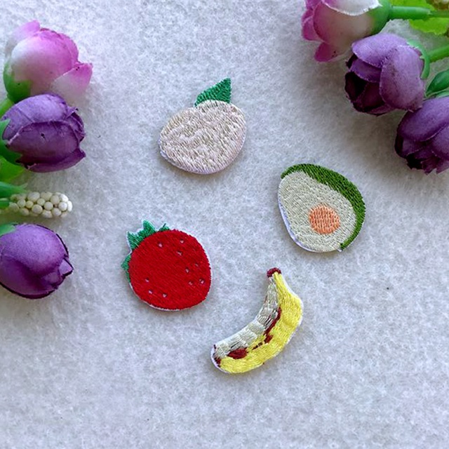 Set 40 sticker ủi, miếng patch ủi mẫu dâu, cherry