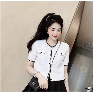 Áo len mongtoghi trắng viền đen