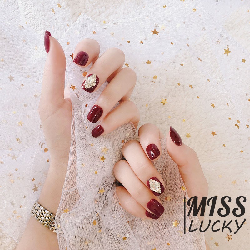 ❤HHN-VN 24pcs Wine Red False Nails Full Cover Artificial Diamond Rhinestone Design Short Square Fake