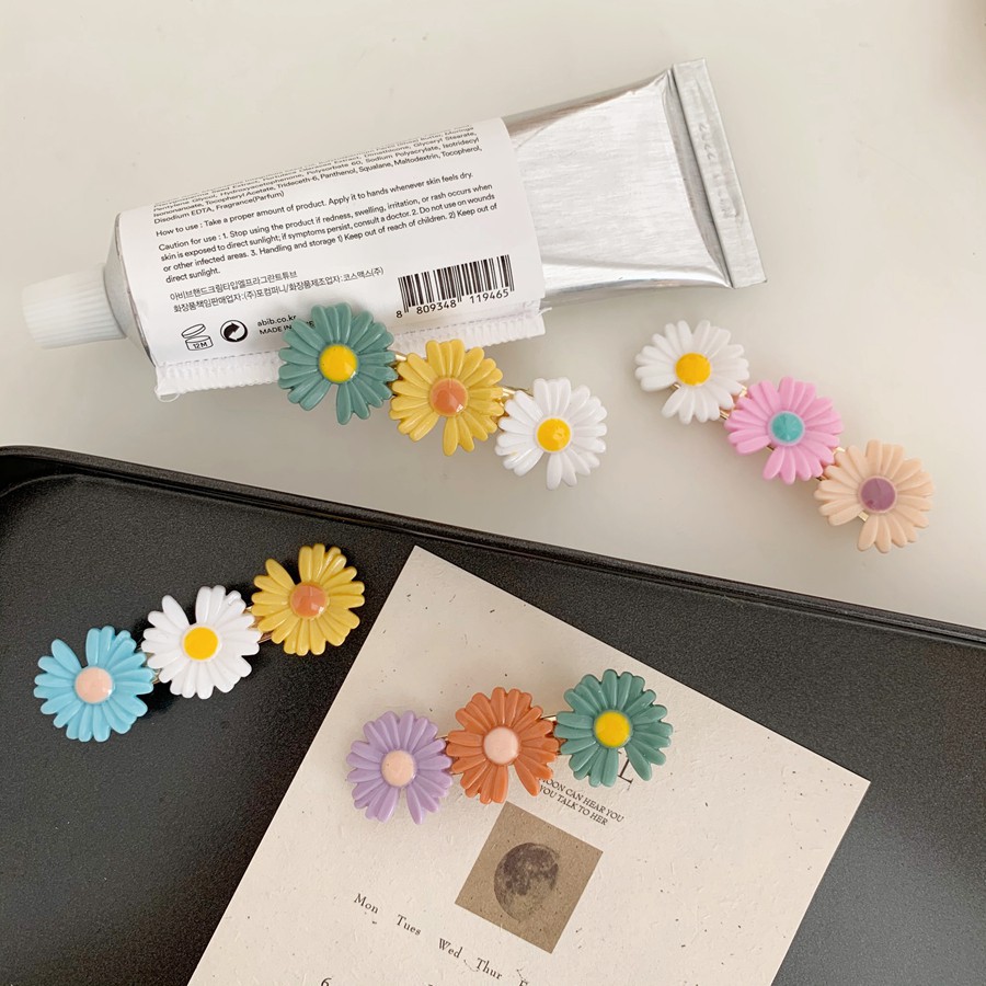 Kẹp Tóc Hình Hoa Cúc Thiết Kế Đơn Giản Thời Trang B868