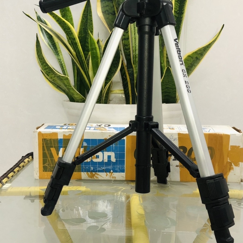 Chân máy tripod nội địa Nhật 🇯🇵  (bãi)