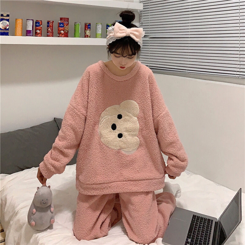 Đồ ngủ chất nhung mùa thu đong Pajama girl autumn winter Korean cartoon cute student thickened cashmere wind net red large size suit