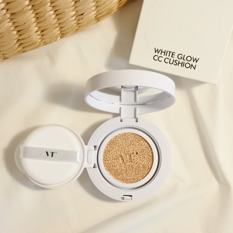 Kem Nền Trang Điểm VT x BTS WHITE GLOW CC CUSHION