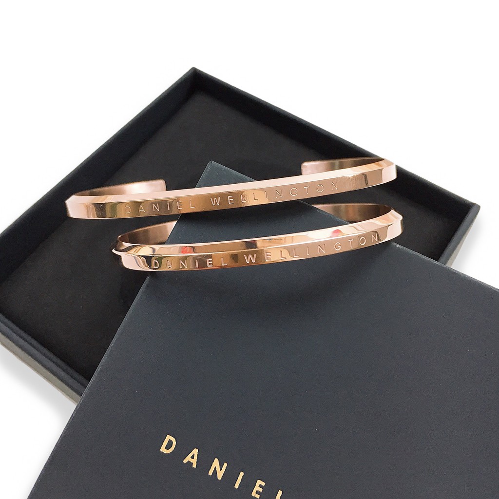 Vòng tay Daniel Wellington Classic Rose Gold DW Cuff Chính Hãng