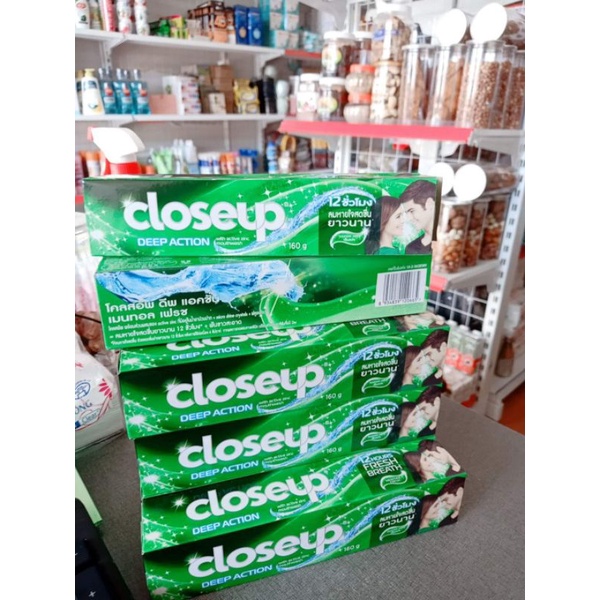 Kem đánh răng CLOSEUP Thái Lan