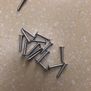 20 chiếc vít inox 304 phi 4 dài 3cm