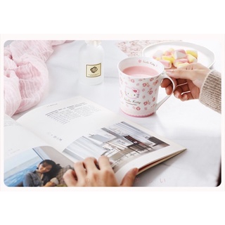 LY GỐM SỨ HELLO KITTY CÓ QUAI