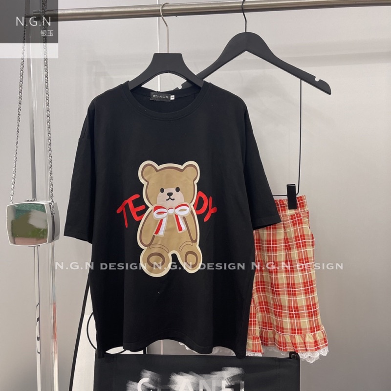 Bộ gấu teddy quần kẻ đỏ