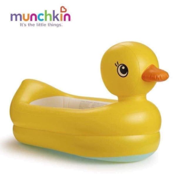 Bồn tắm phao Munchkin hình vịt đáng yêu cho bé