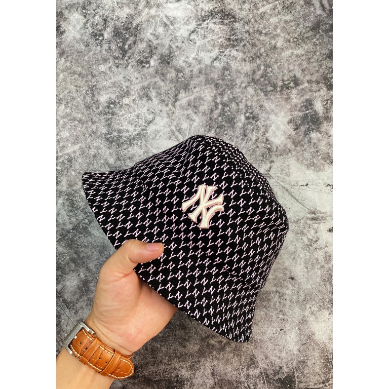 (HÀNG XUẤT XỊN) Mũ / Nón Bucket đen hồng N19 N//Y MONOGRAM BUCKET HAT BLACK/PINK Made in Vietnam full tem tag