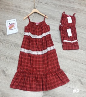 Đầm maxi hai dây kẻ đỏ (ảnh thật)