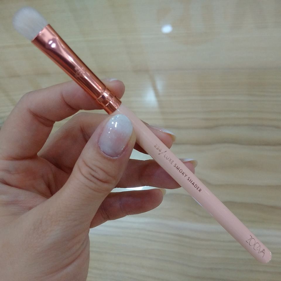 BỘ CỌ ZOEVA 8 CÂY ROSE GOLD