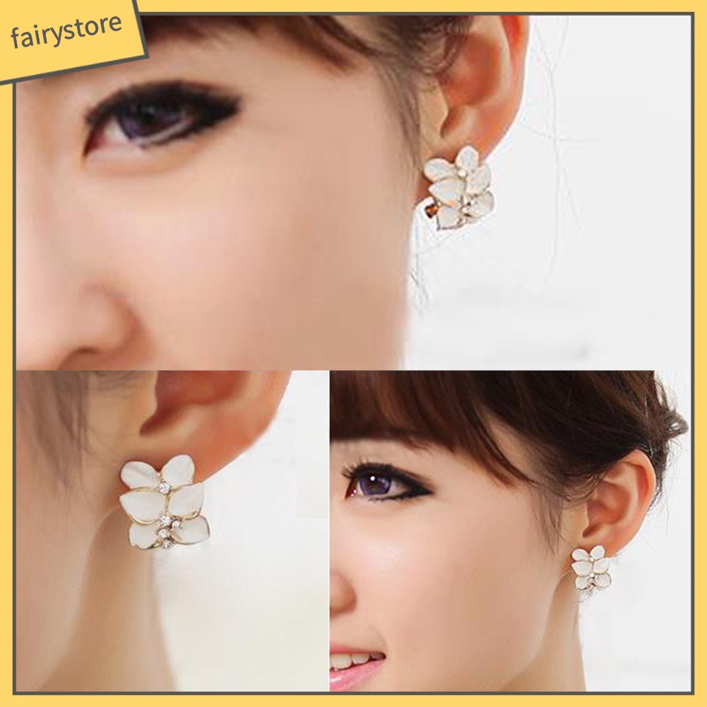 Bông Tai Hình Hoa Đính Đá Dễ Thương