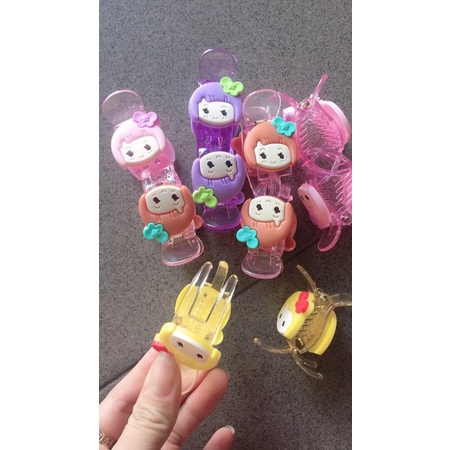 Kẹp càng cua 3 răng họa tiết hoạt hình dễ thương