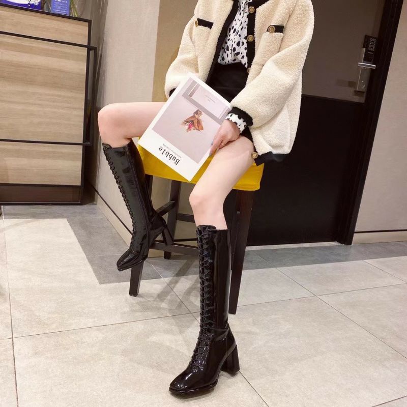 Boots gối bóng dây trước, khoá cạnh hàng cao cấp đen nude có size 39 40