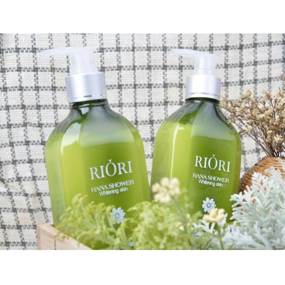 Sữa Tắm Trắng Da HANA SHOWER RIORI