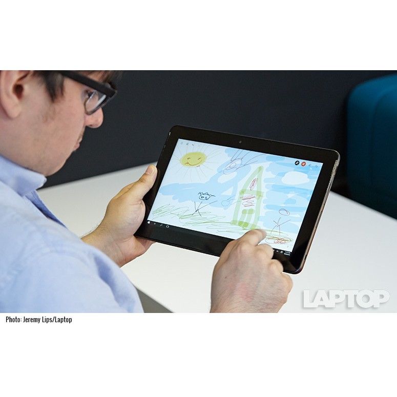 Máy tính bảng Dell Latitude ‎‎11 5175 kèm bàn phím có đèn nền