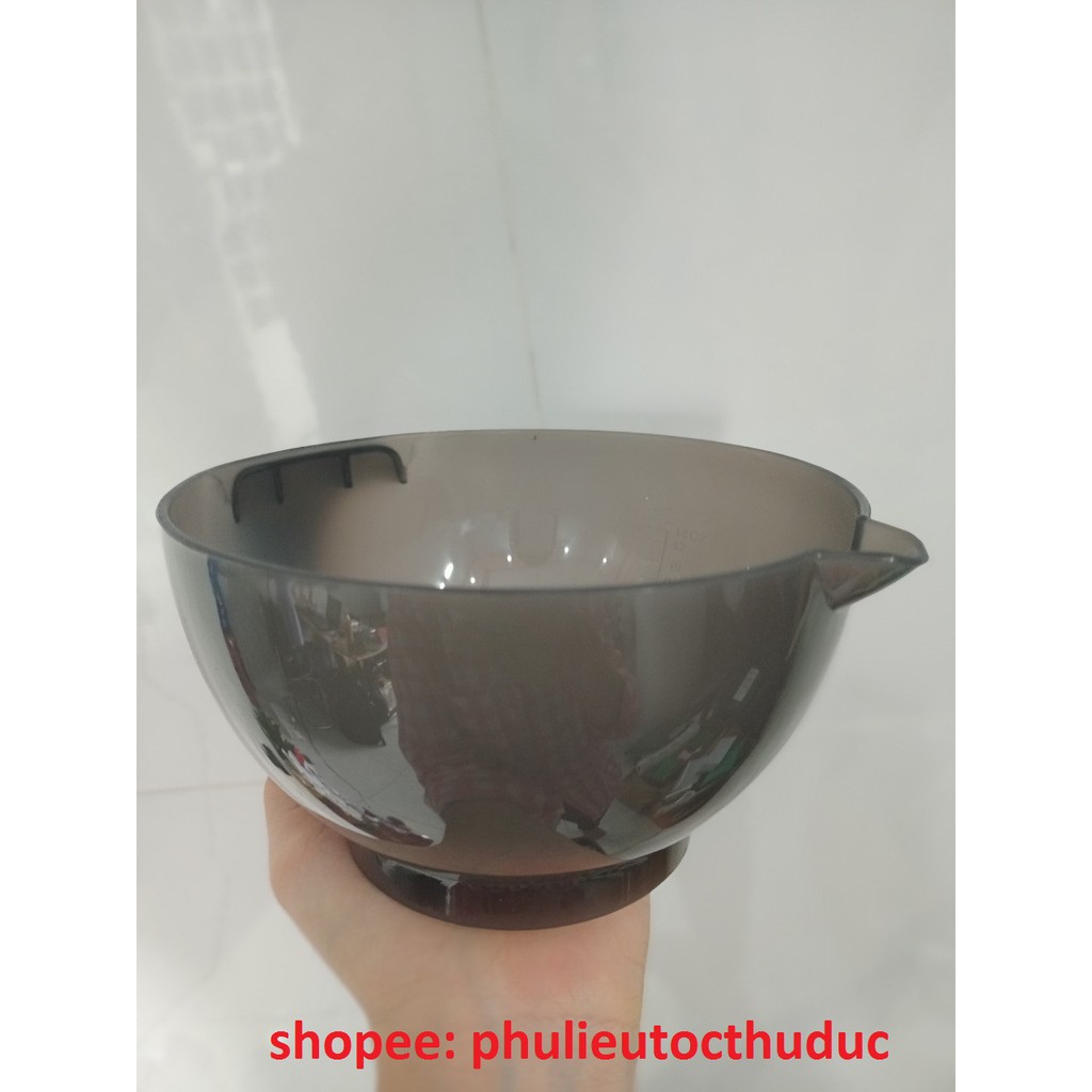 Chén nhựa TỐT quay móc xuống đựng dung dịch nhuộm tóc - phụ liệu tóc Thủ Đức