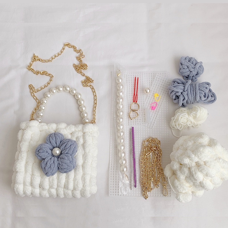 Túi tự đan hình bông hoa chuỗi ngọc hot 2022 / Túi handmade