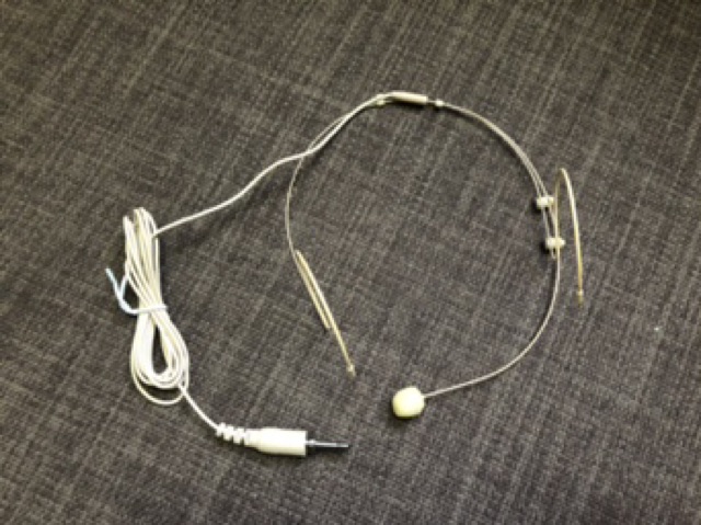 Mic có dây hạt gạo màu da người, mic truyền hình