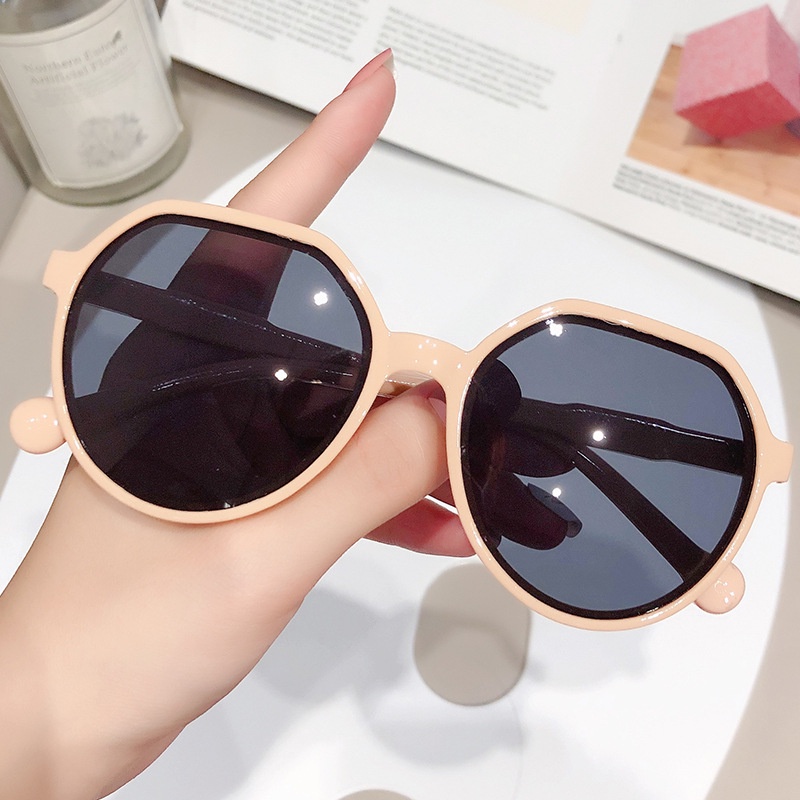 Kính râm gọng vuông phong cách hàn quốc thời trang cho nữ