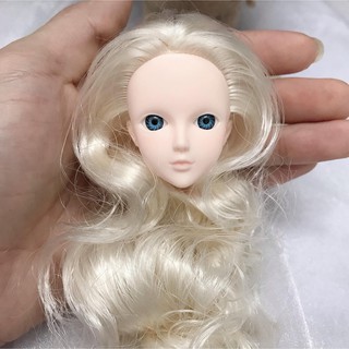 Đầu xinyi mắt gắn chưa faceup có tóc