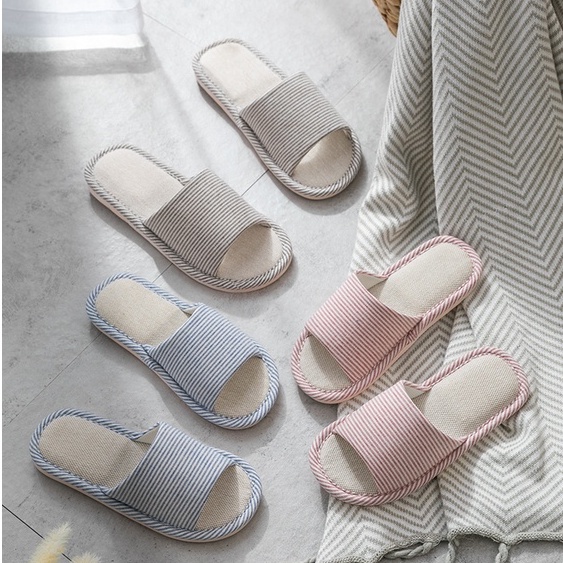 Dép mang trong nhà thiết kế phối hoạ tiết thanh lịch sang trọng