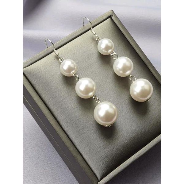 Bông tai Ngọc trắng dài 3 hạt đến 4 hạt..