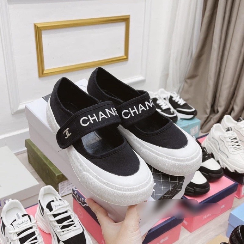 XẢ LỖ Giày Búp Bê Khuy Dán Cha.Nel