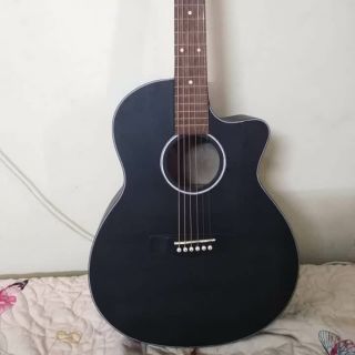 (pass ) guitar sài thành new 95% . Siêu ngầu và đẹp