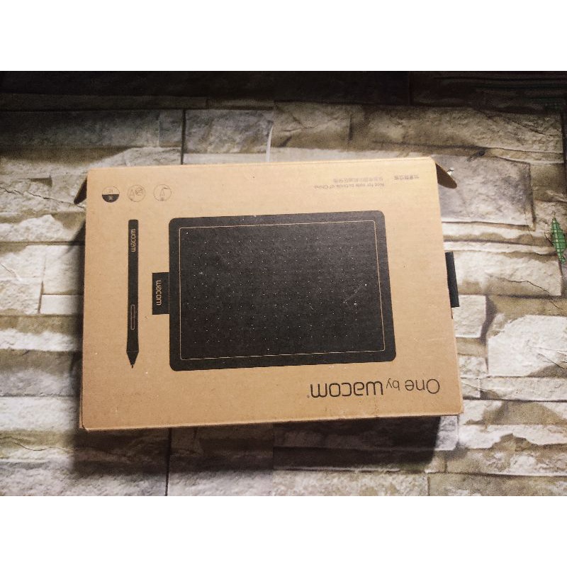 bảng vẽ Wacom của Vàng