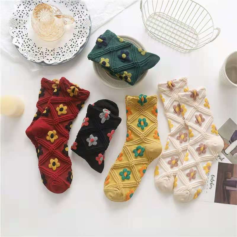 Vớ cotton cổ cao in họa tiết phong cách hàn quốc