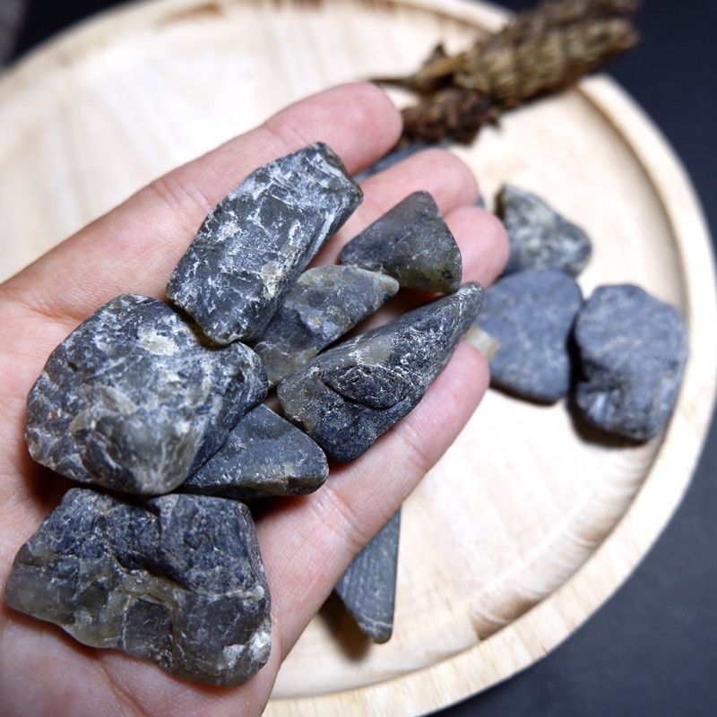 THÔ - Vụn thô không bóng, thanh tẩy năg lượg