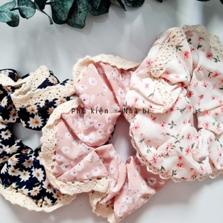 Cột tóc vải Nhà bí