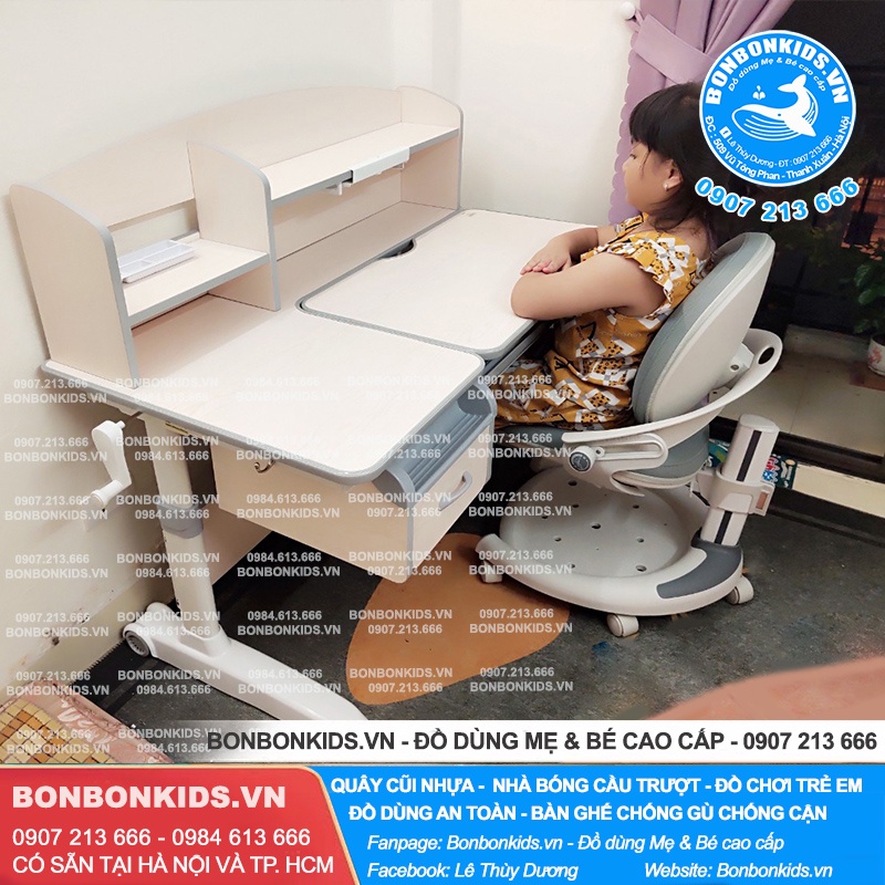 Bộ Bàn Ghế chống gù cận Newber 570 màu ghi xám (Bàn học thông minh 120cm gỗ tự nhiên + Ghế chống gù C02)
