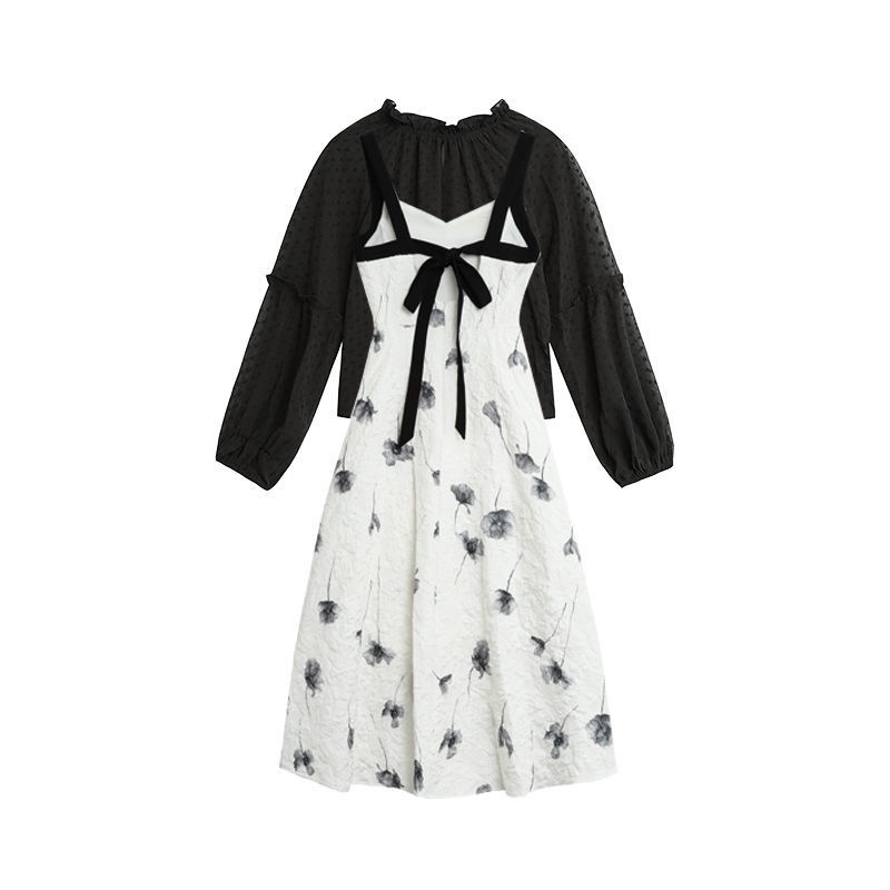 Váy trắng  hoa đen vải in nổi + áo voan mỏng màu đen duyên dáng