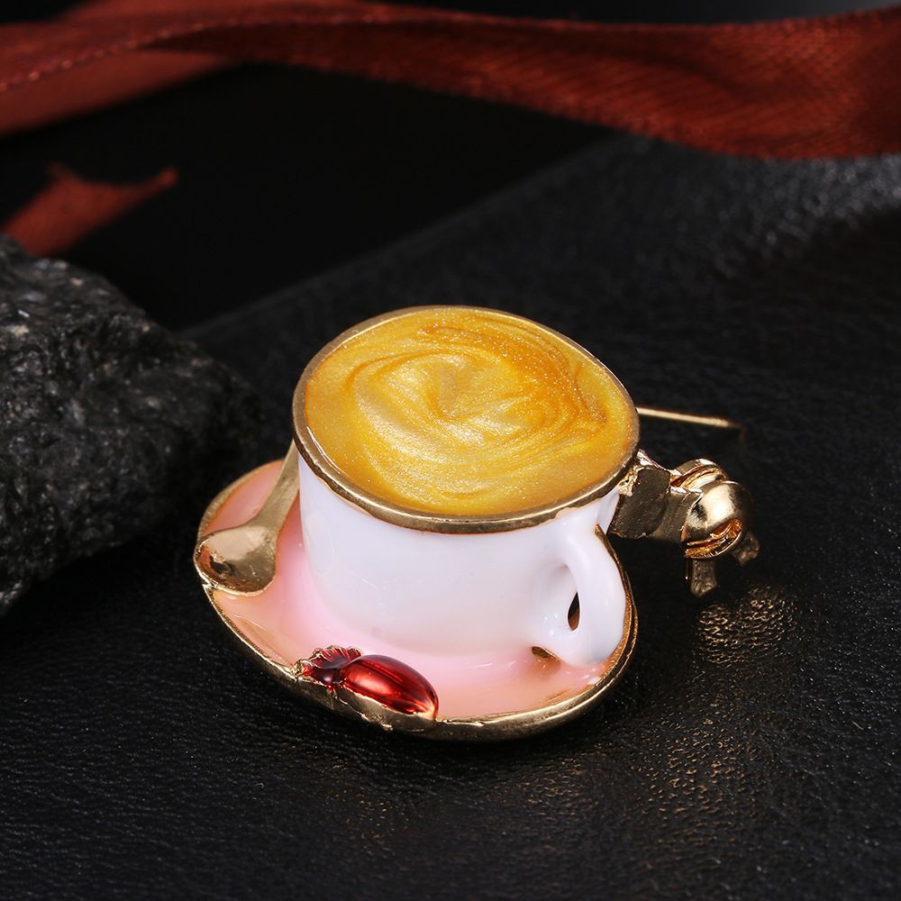 Huy hiệu cài áo kim loại nhiều kiểu dáng dễ thương