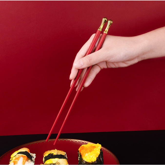 Bộ 5 đôi đũa cách điệu đuôi bo tròn sang trọng T12