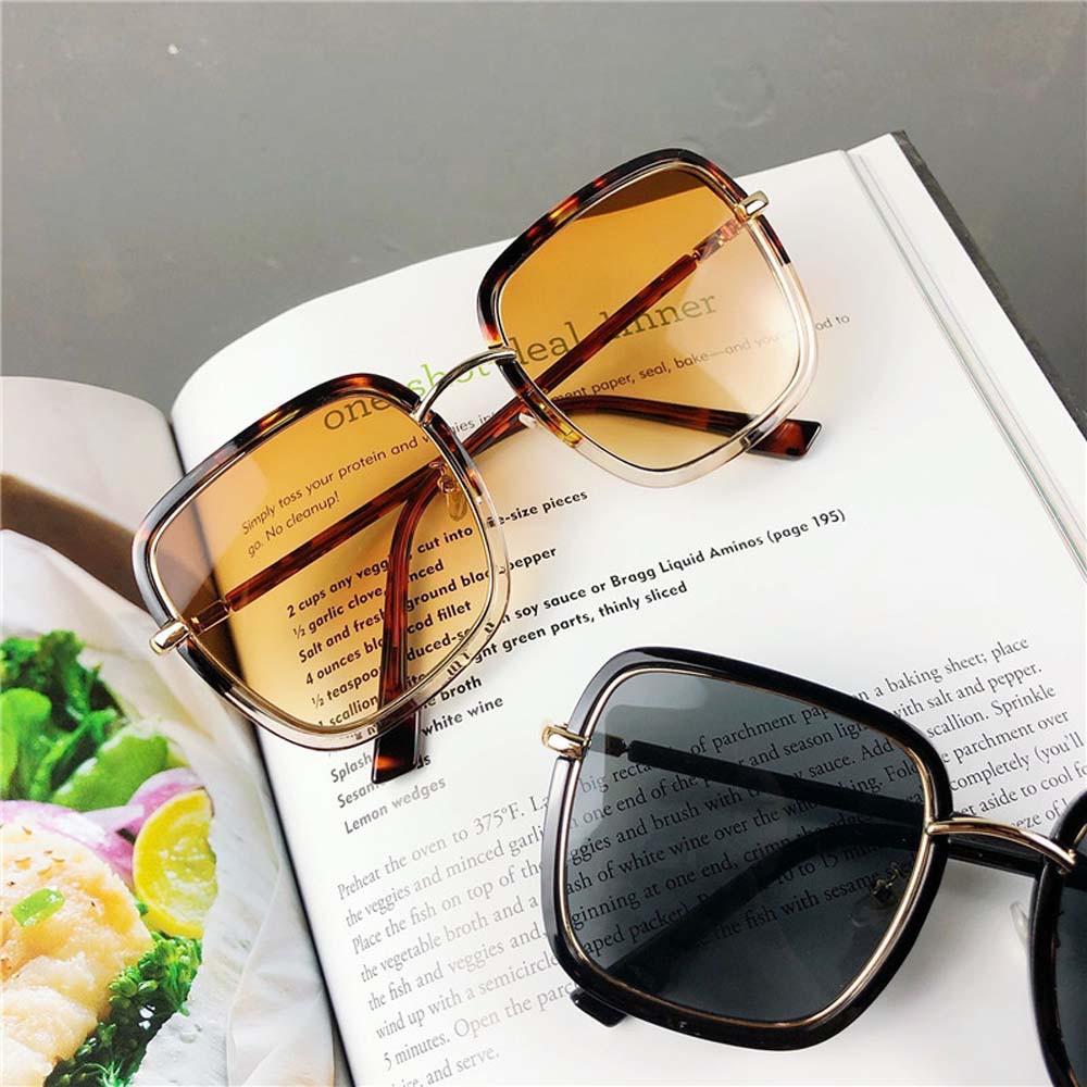 Kính Mát Nữ Gọng Kim Loại Phong Cách Vintage