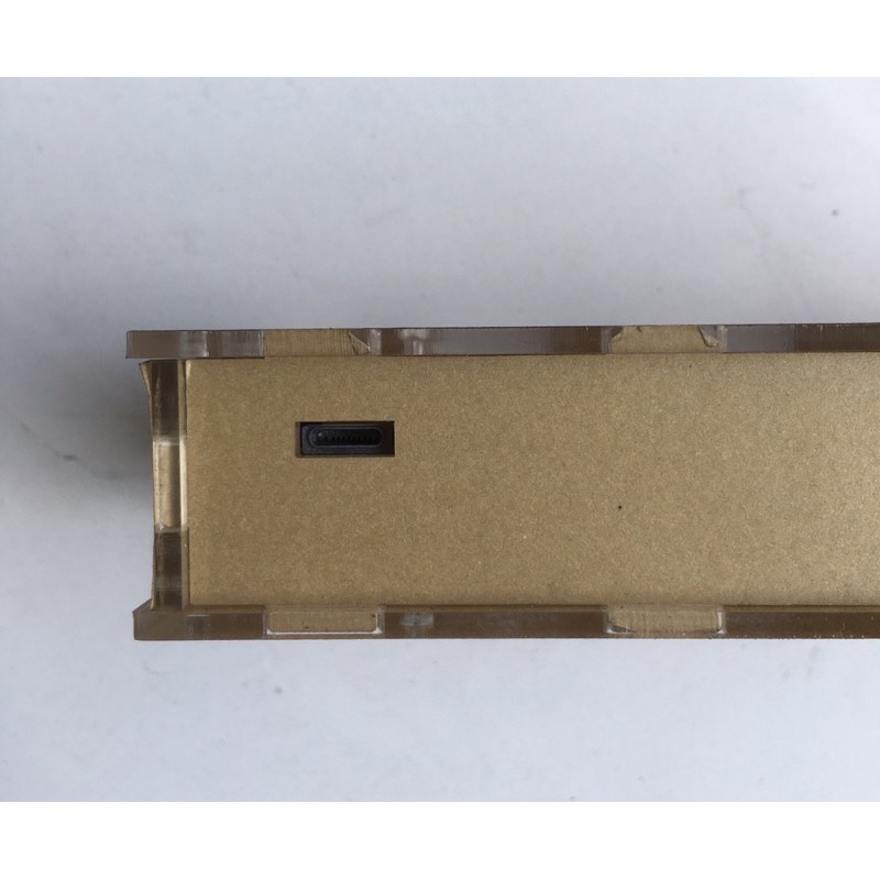 Box mica sạc dự phòng 16 cell 18650, hổ trợ 3 đường sạc