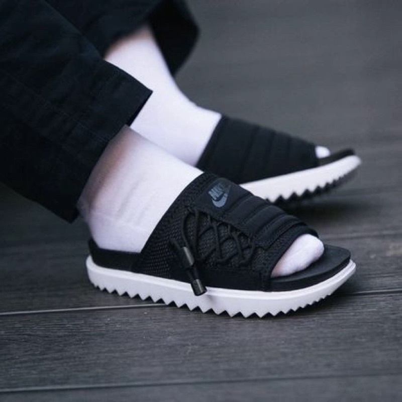 DÉP NIKE ASUNA BASIC