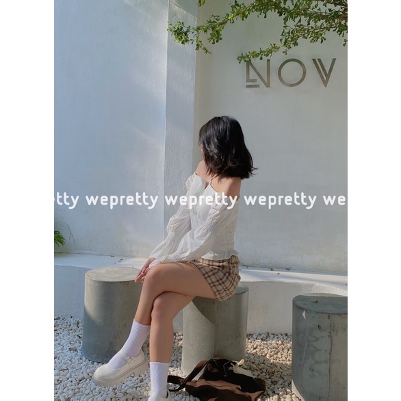 Áo trễ vai dài tay nữ dáng croptop phong cách hiện tại 2 màu đen và trắng chất thô mềm có mút ngực Wepretty Clothes | BigBuy360 - bigbuy360.vn