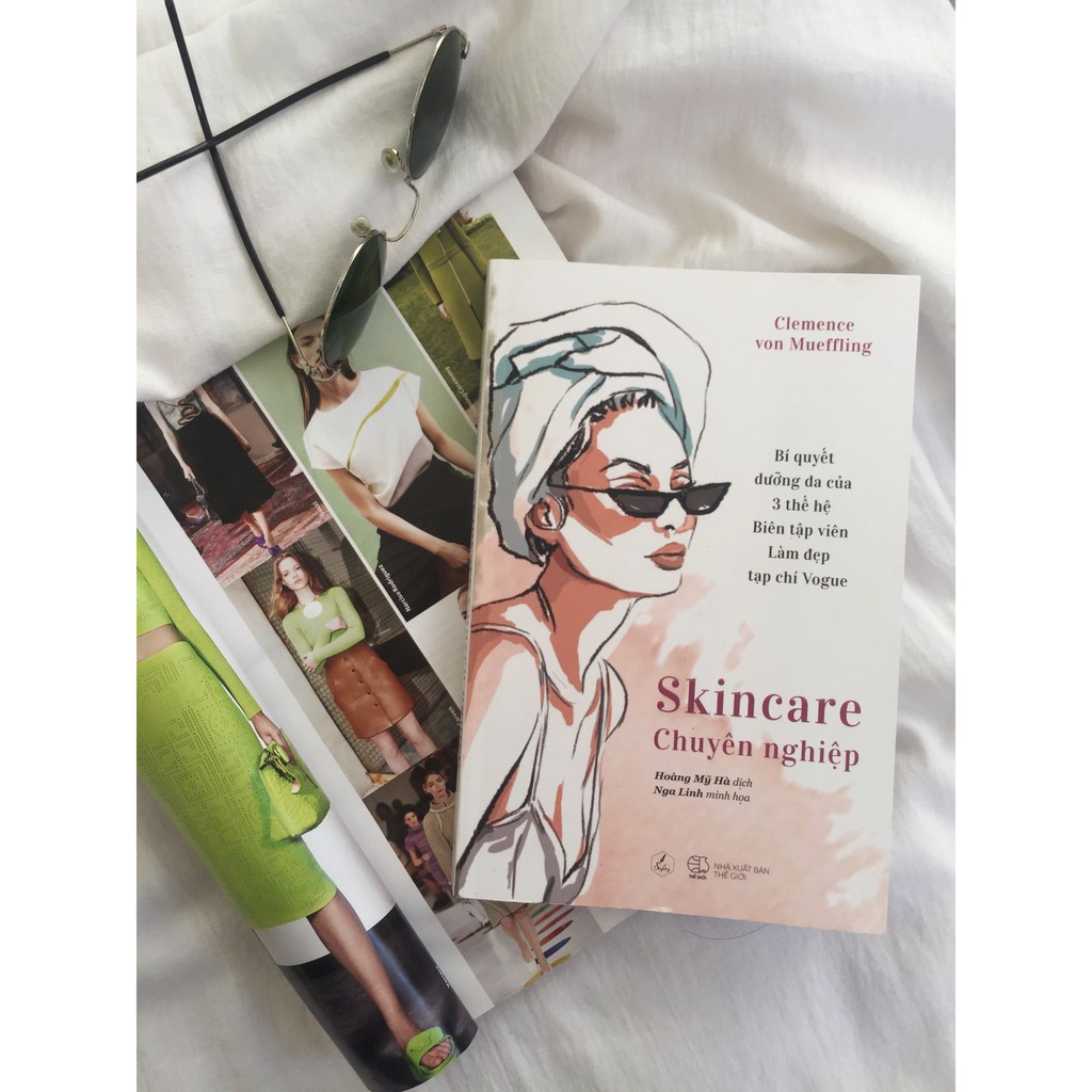 [ Sách ] Skincare Chuyên Nghiệp - Bí Quyết Dưỡng Da Của 3 Thế Hệ Biên Tập Viên Làm Đẹp Tạp | BigBuy360 - bigbuy360.vn