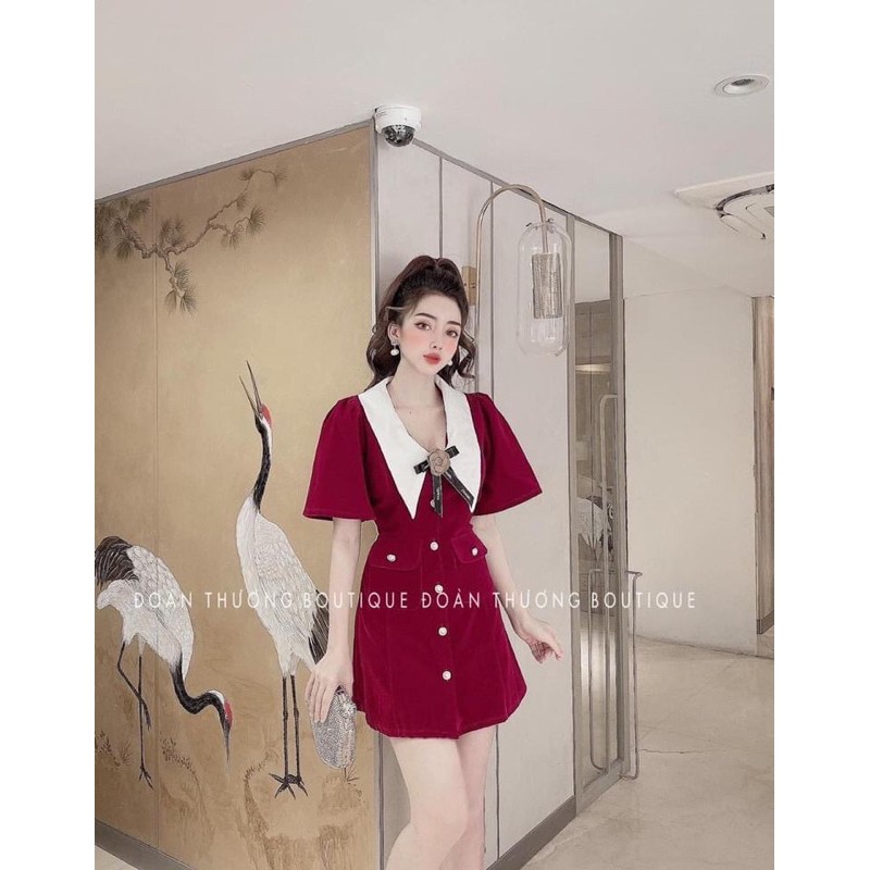 Đầm nhung cổ trắng