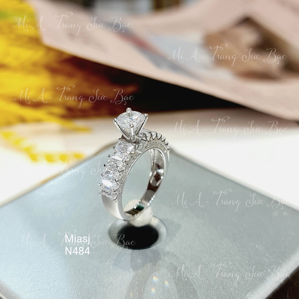 Nhẫn bạc Ý S925 nữ 4 chấu đính đá CZ cao cấp MiASJ N484 sang trọng