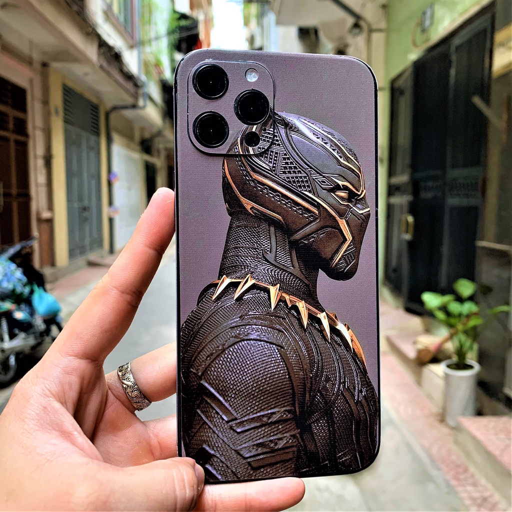 Miếng dán Skin điện thoại hình Black Panther, dán iphone, Samsung, Oppo, nhiều dòng máy