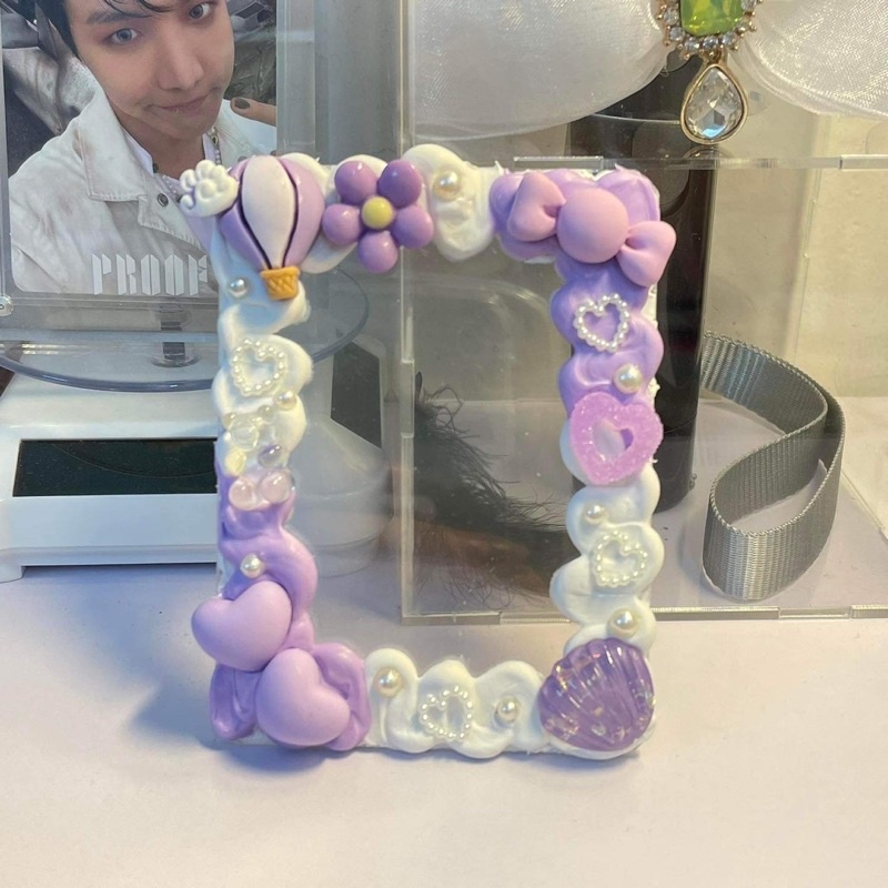 Toploader trang trí đựng ảnh đáng yêu tông tím