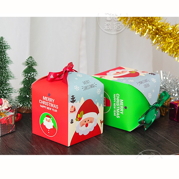 Hộp đựng quà Giáng Sinh Merry Christmas hình ông già Noel dạng khối vuông phối nơ ruy băng đáng yêu1 Baby-S – SG007