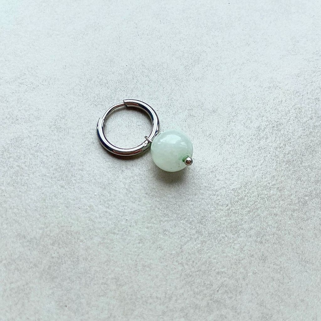 Khuyên tai đính đá sapphire xanh lá gradient không xỏ lỗ thiết kế cổ điển